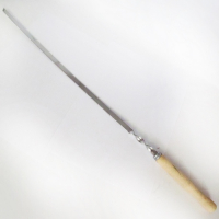 Шампур - прямой с деревянной ручкой